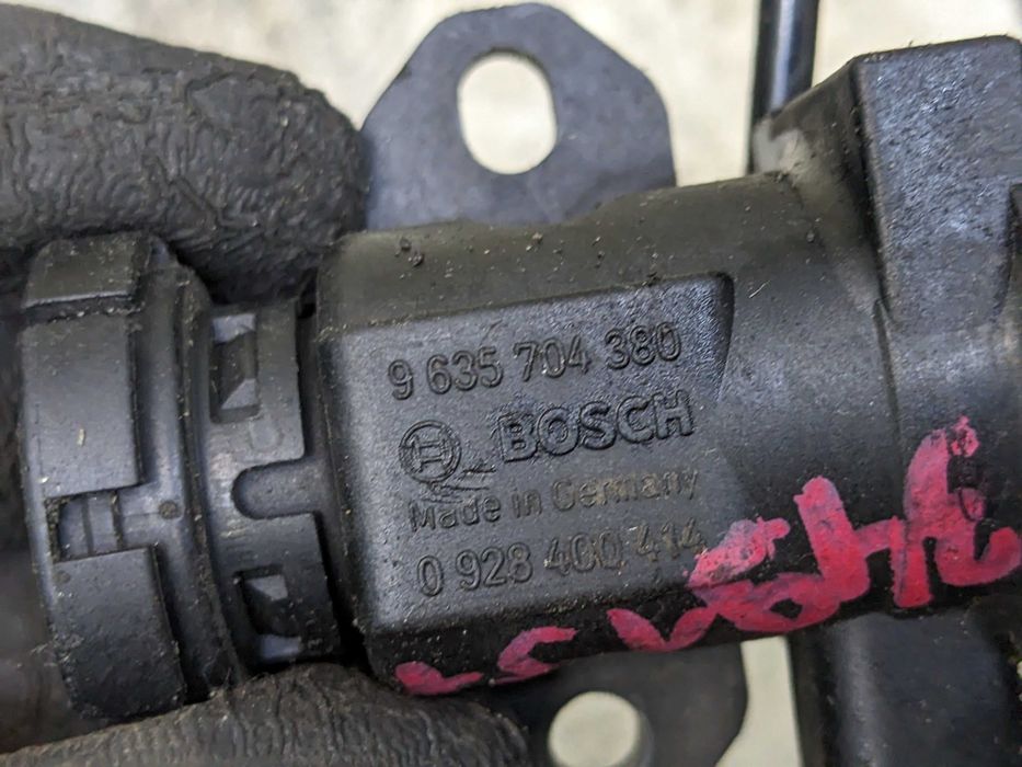 Citroen C5 I 2.0HDi Zawór Podciśnienia