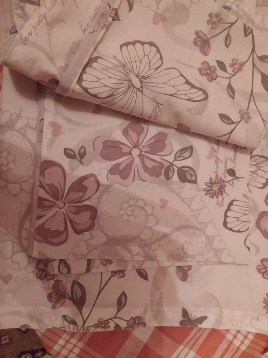 Постільна білизна,півтора спальна