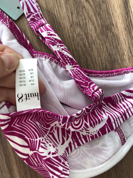 Strój nowy r.M 70D fuksjowo - biały