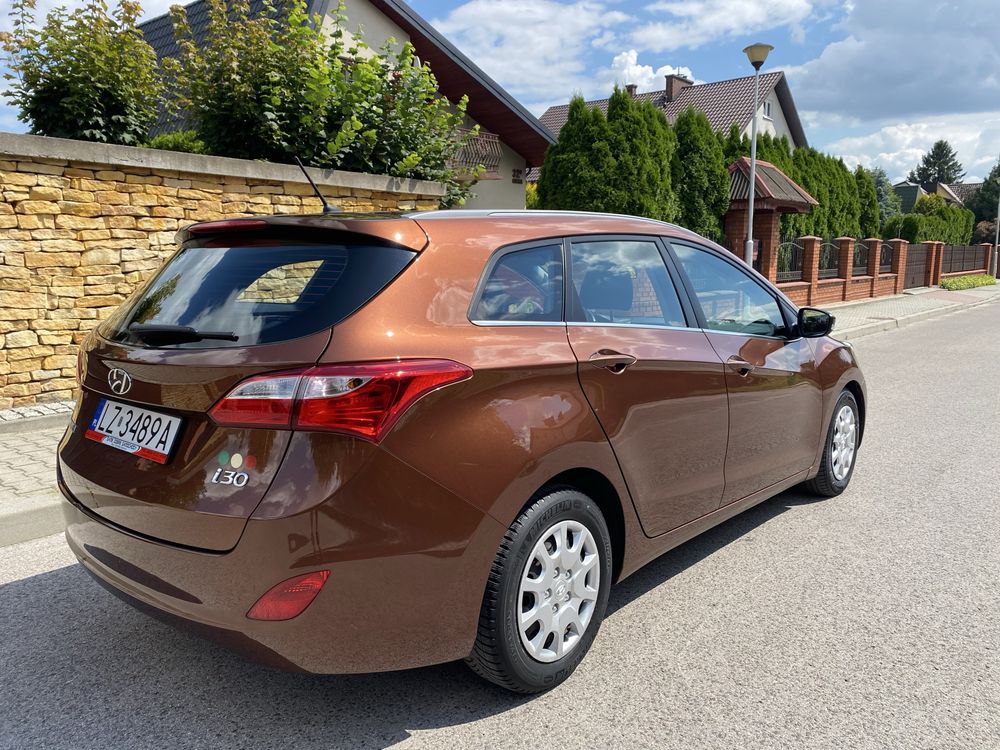Hyundai I30* stan bdb* 1.6 *mozliwa zamiana *