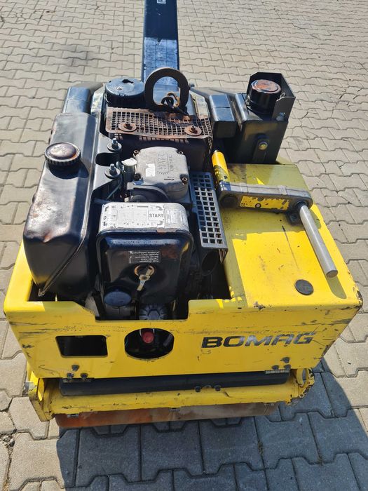Walec prowadzony Bomag BW65 H, 710 kg, rok 2005