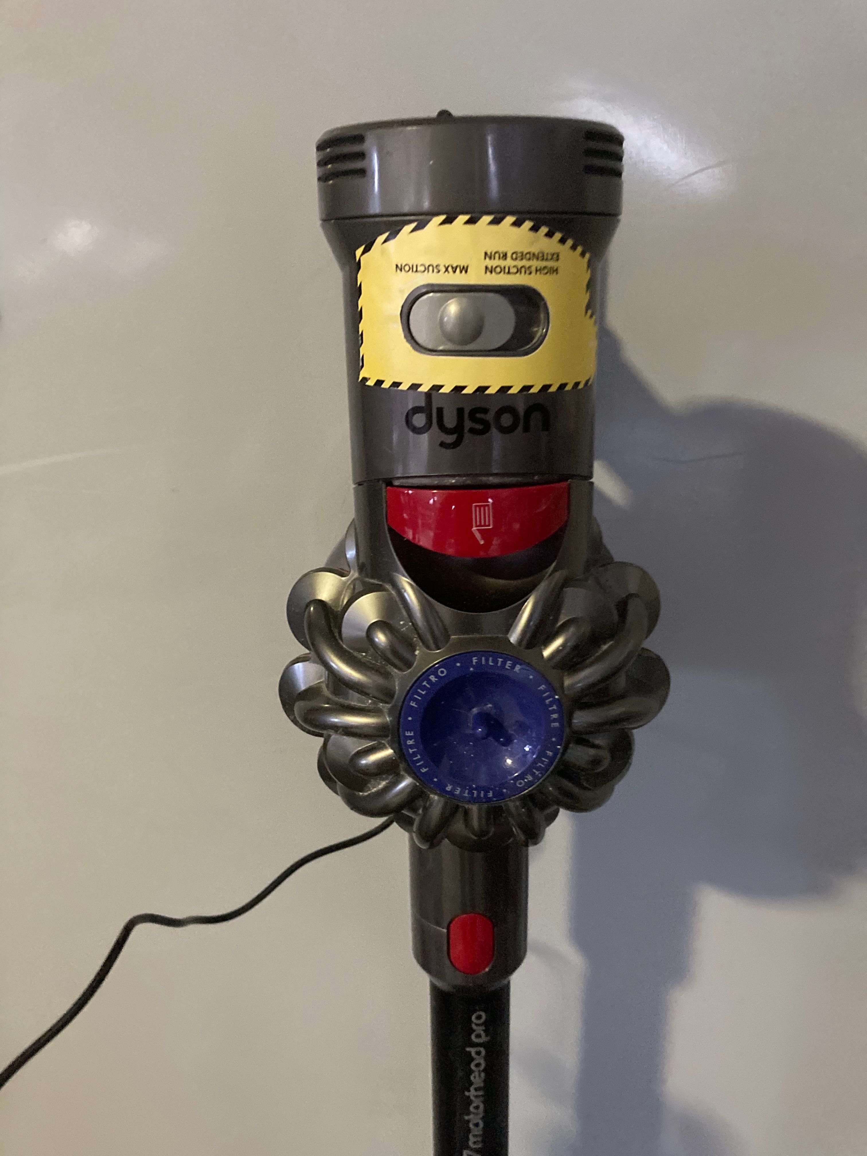 Dyson v7 odkurzacz pionowy