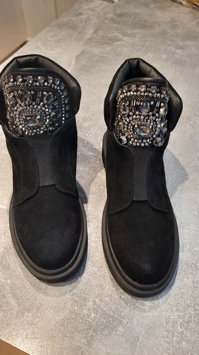 Scaviola botki rozmiar 36