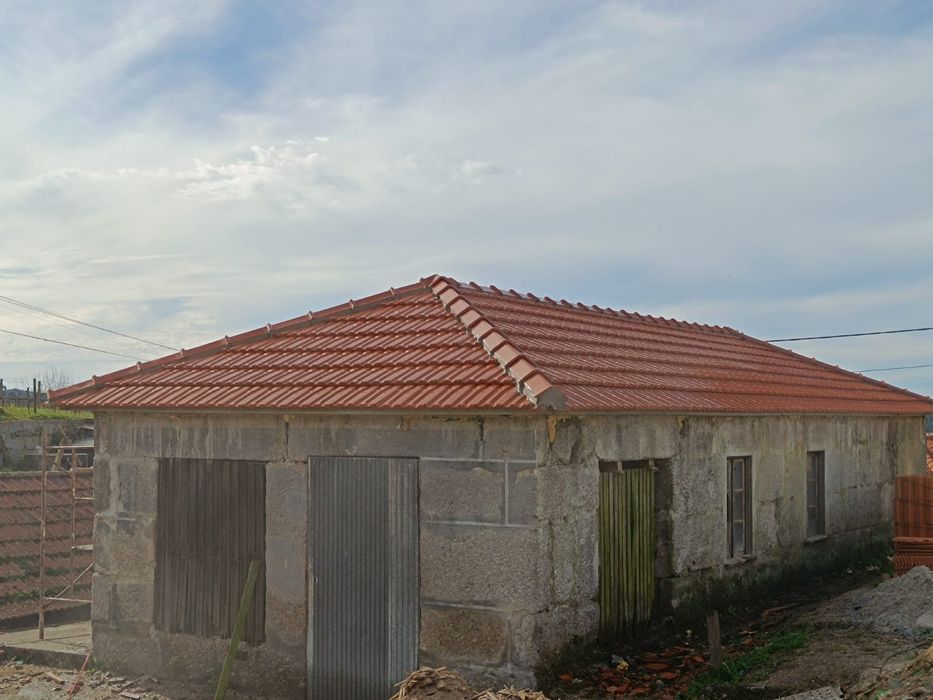 Fazemos todo o tipo de obras e remodelações.