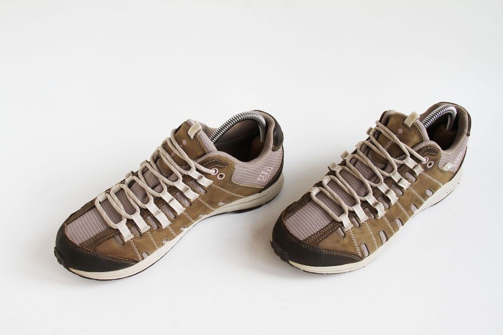 кожаные женские трекинговые кроссовки Colambia размер 39-40