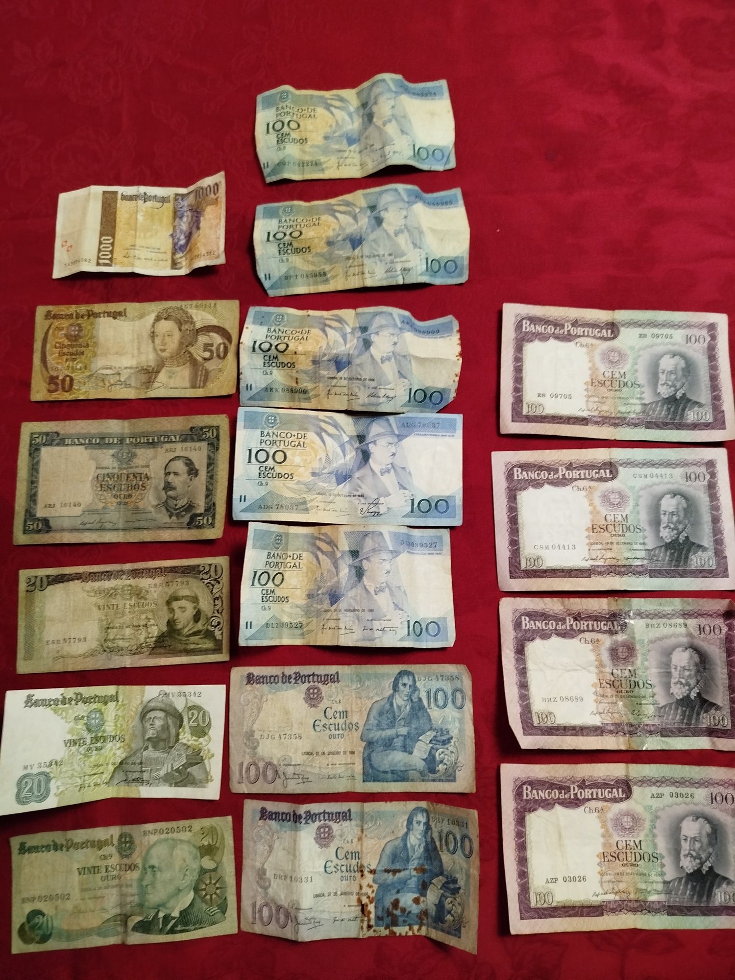 Notas antigas 20, 50, 100 e 1000 escudos