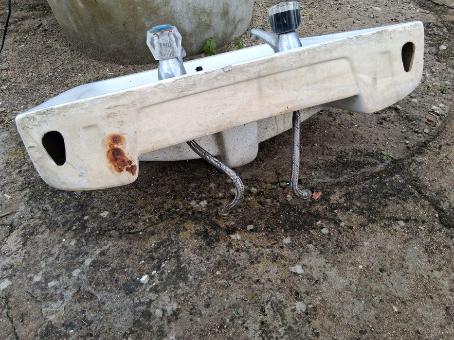 Lavatório porcelana WC