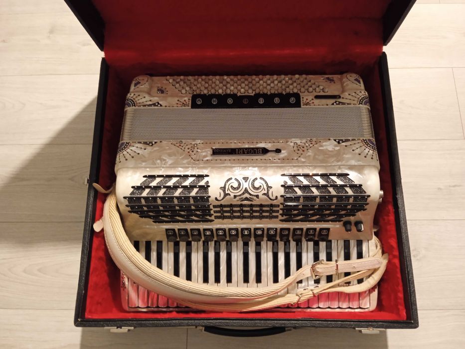 akordeon bugari armando cassotto ..zamiana na roland fr3x ,fr4x.