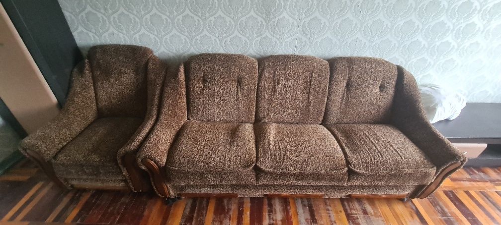 Продам диван СРОЧНО