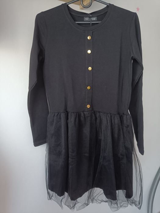 Czarna krótka sukienka z tiulem XS/S 34/36 na ostatki na święta