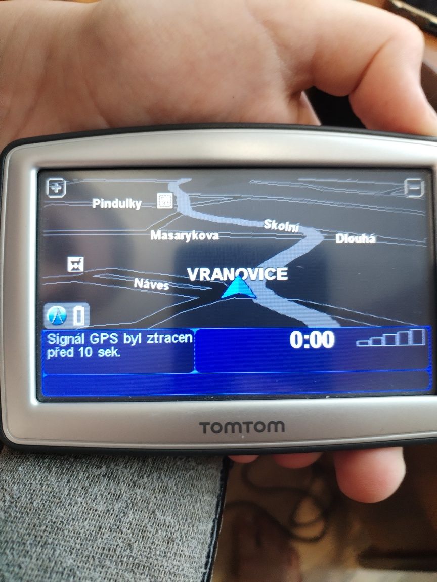 Відеореєстратор garmin i tomton