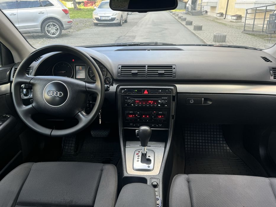 Продам Audi A4B6 Automat