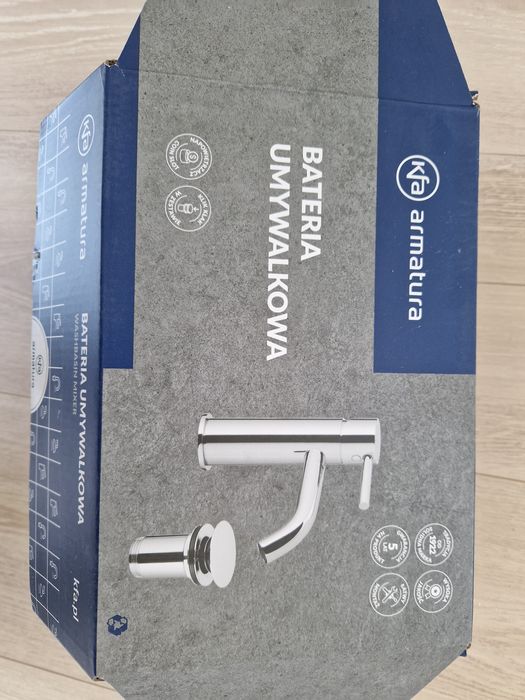 Korek klik-klak z przelewem
