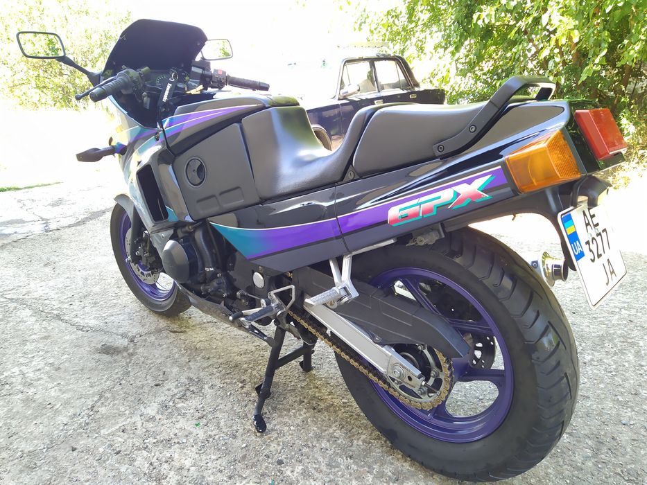 Kawasaki GPX 600