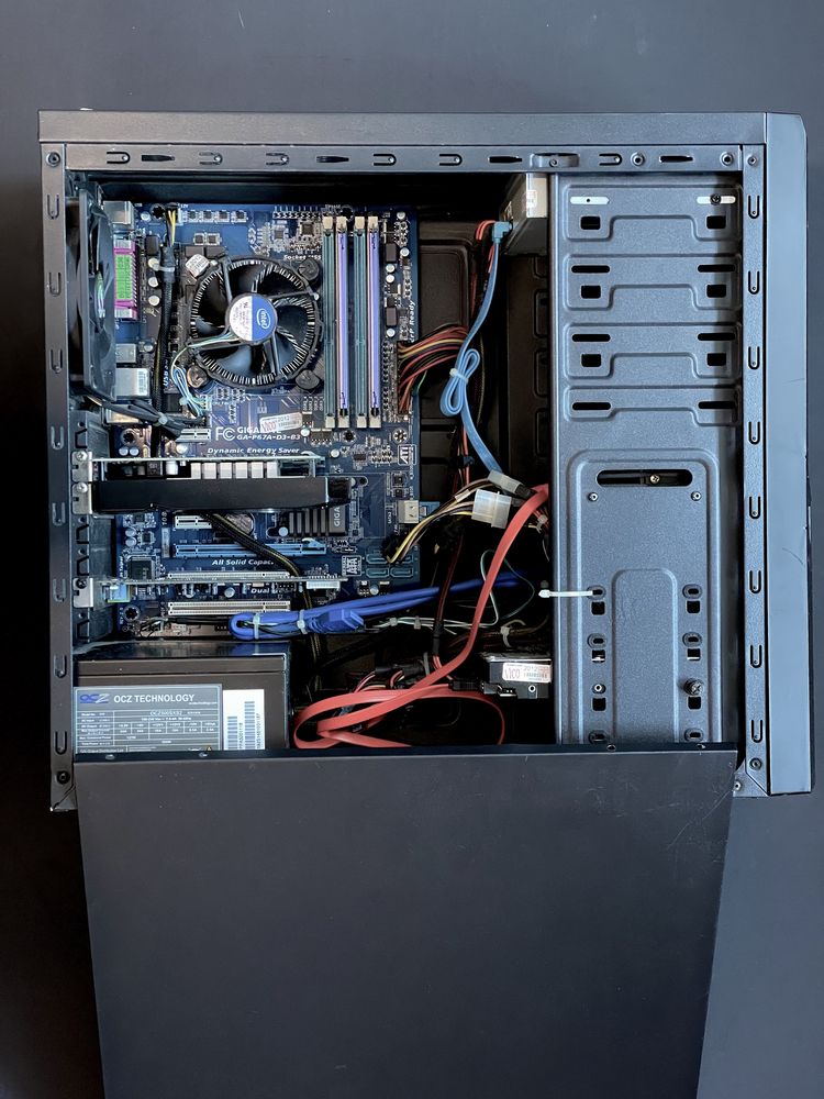 Komputer stacjonarny PC (intel i5, gtx750ti, 8gb ram,dysk 1tb, win7