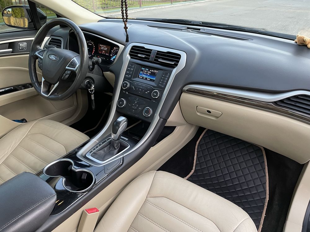 Ford Fusion 2.0 ecoboost 2014 рік