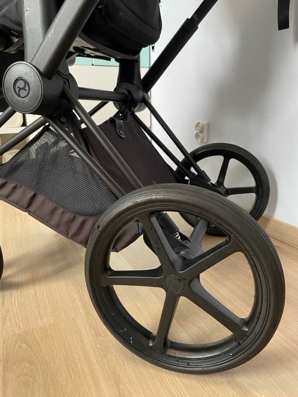 Wózek Cybex Priam - gondola i spacerówka 2w1