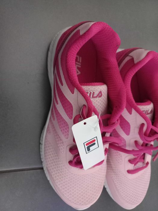 Sapatilhas Fila novas