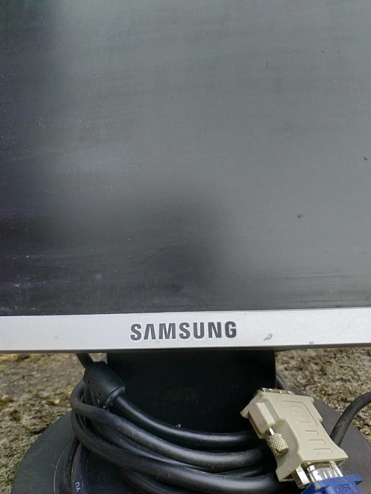 Samsung  SyncMaster920NW монитор