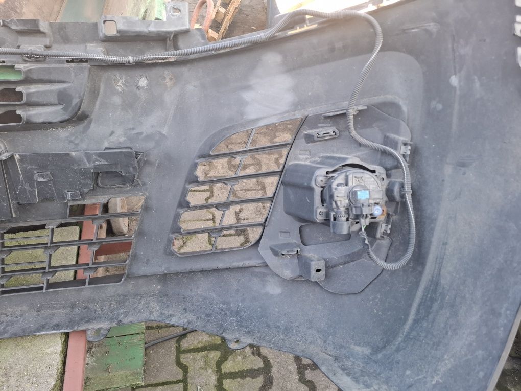 Dól zderzakal Vivaro C jumpy Proace