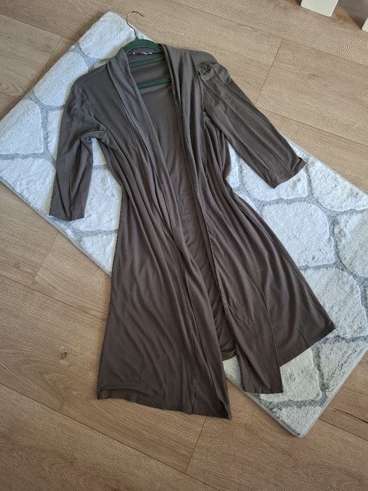 Narzutka kardigan sweterek khaki oversize dlugi rozmiar Uniwersalny