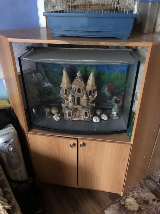 Продам акваріум на 120 літрів