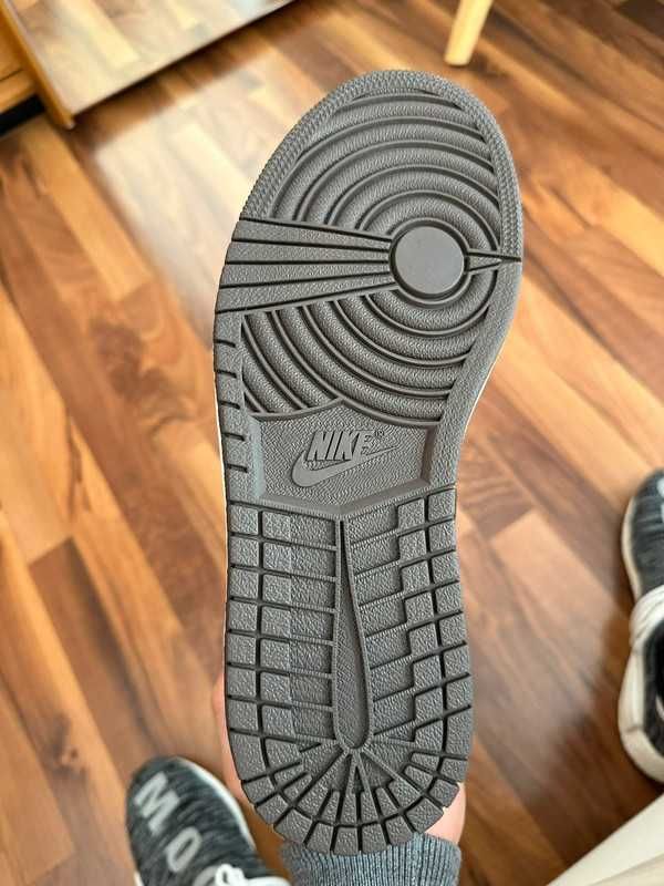 Buty Nike Retro High OG SP r.44/ jordan 1/  Mocha /