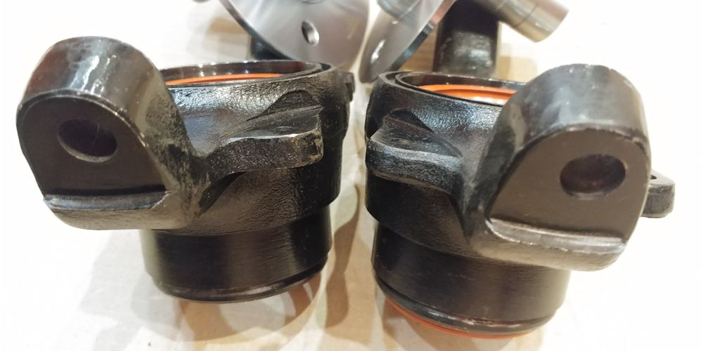 Усиленный ступичный узел на ВАЗ 2121-21213 Нива и 2123 Шевроле .