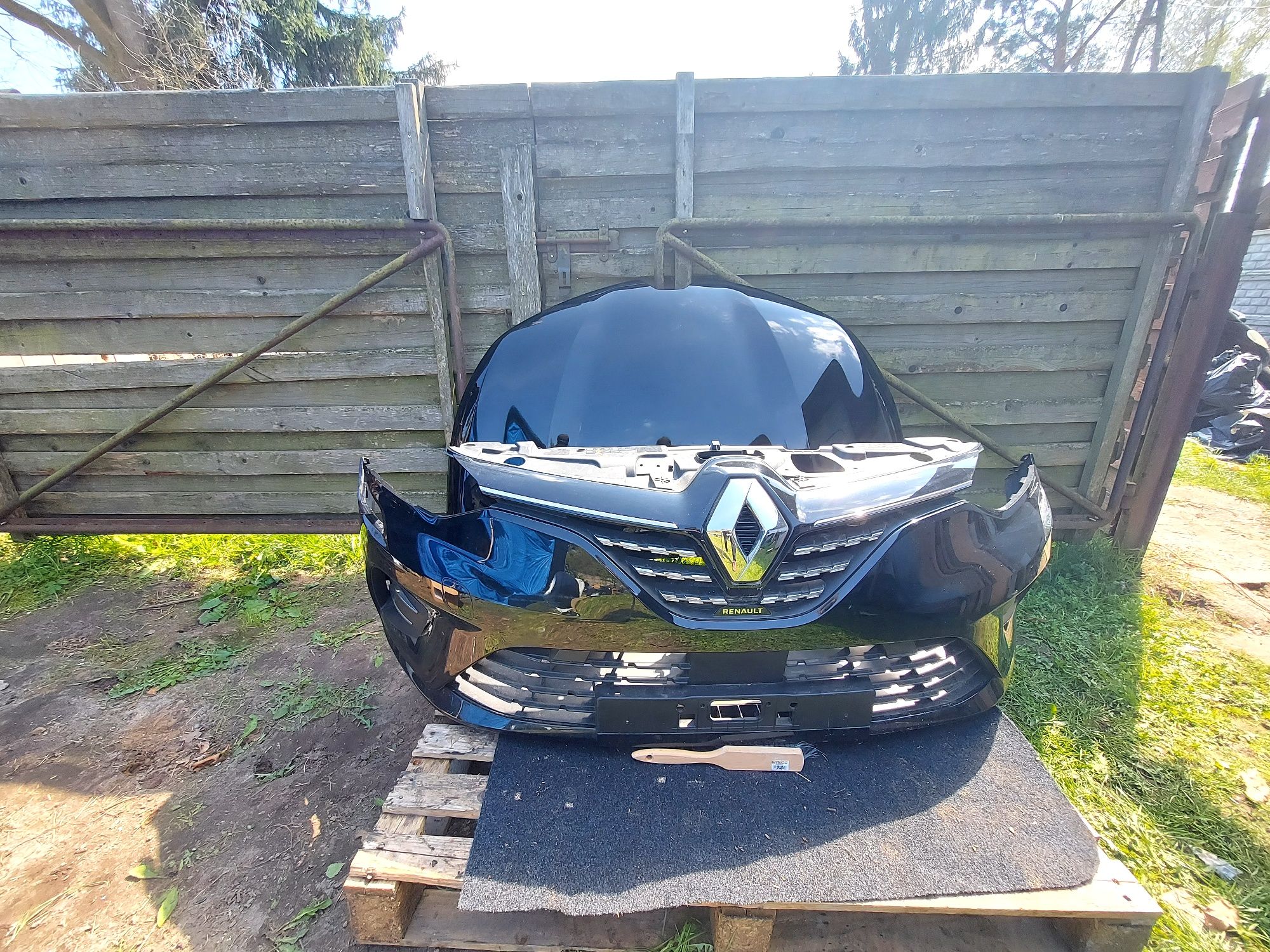 Maska aluminiowa zderzak przedni Renault Clio V