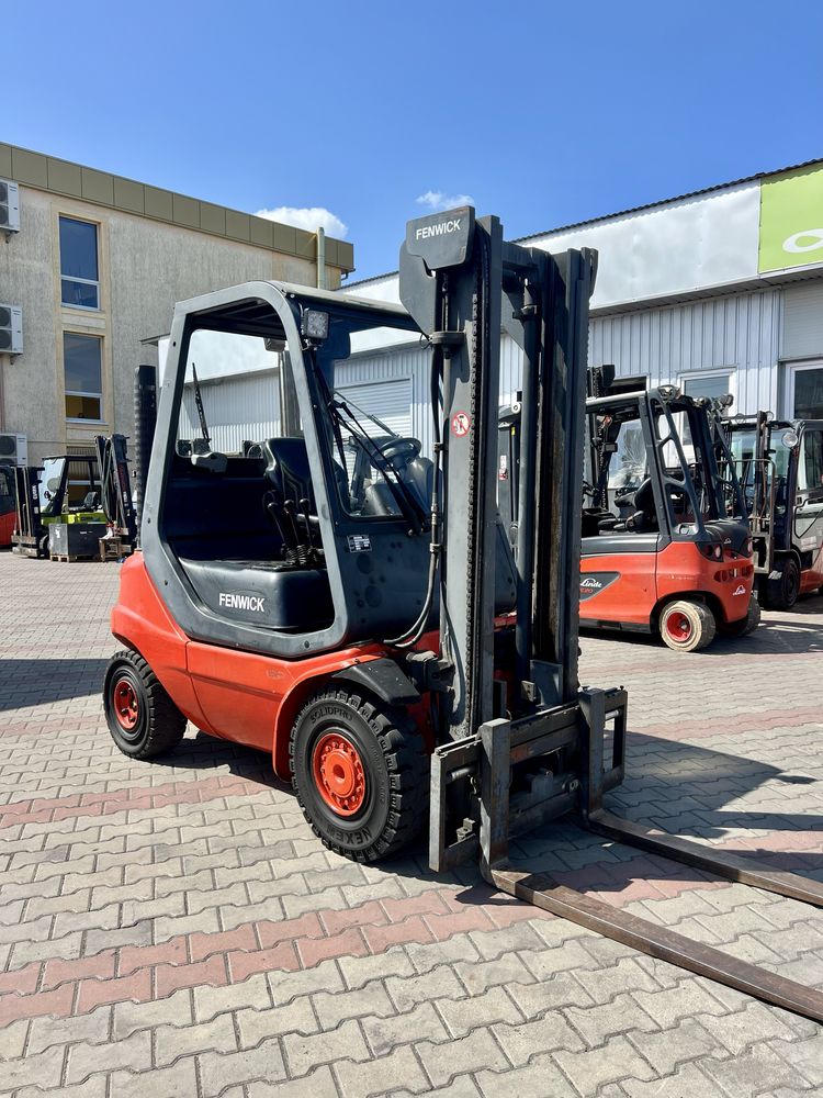 Навантажувач дизельний Linde H25Т 2002р., 2.5т., 3.2м.
