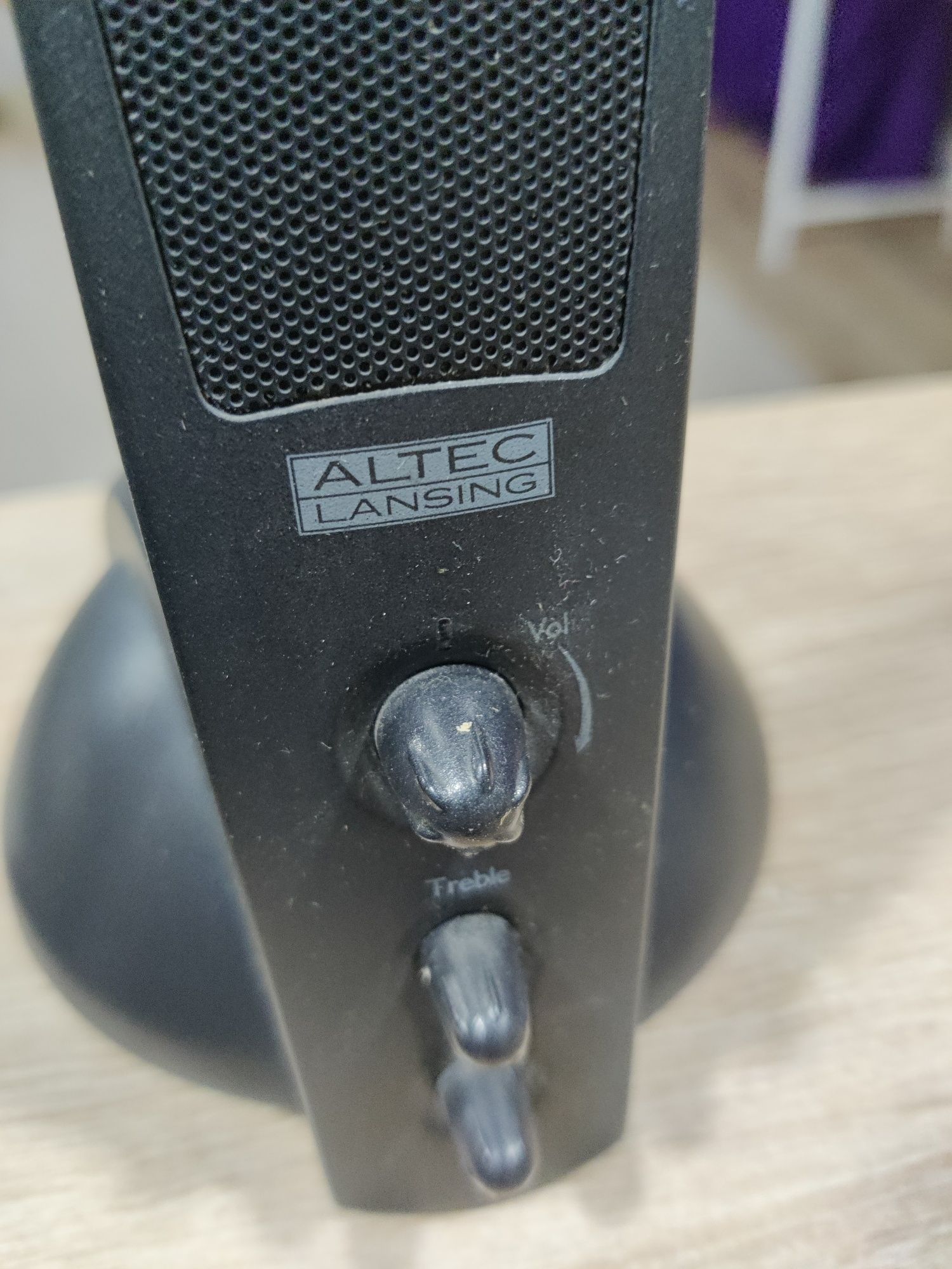 Продам акустичну систему Altec Lansing ATP3