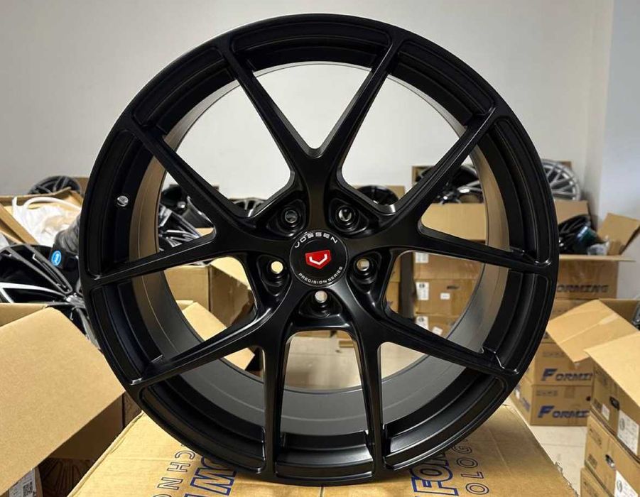 Нові диски R19 5*112 VOSSEN різноширокі / Шоурум