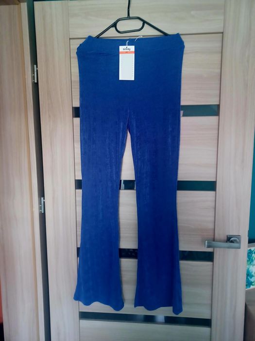 Spodnie dzwony/flare Sinsay XS