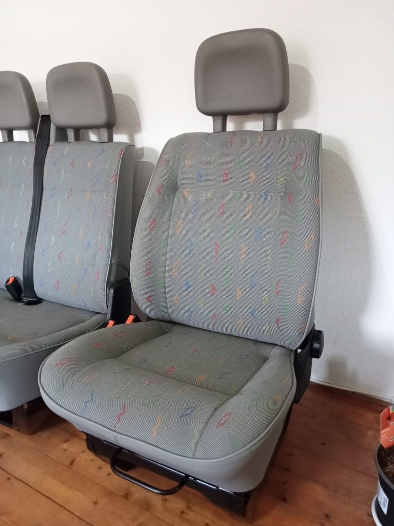 Przednie fotele VW T4