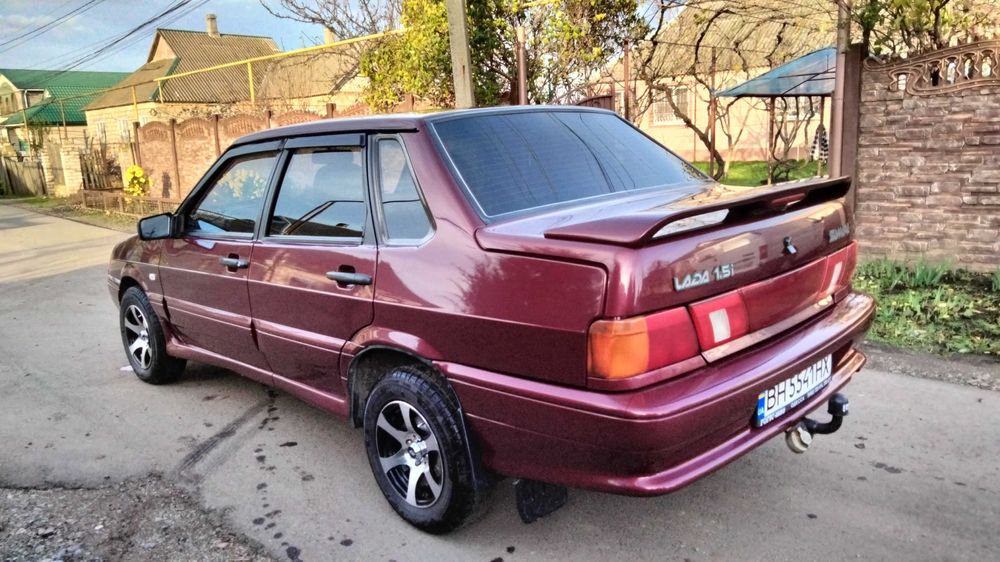 Автомобіль ваз самара