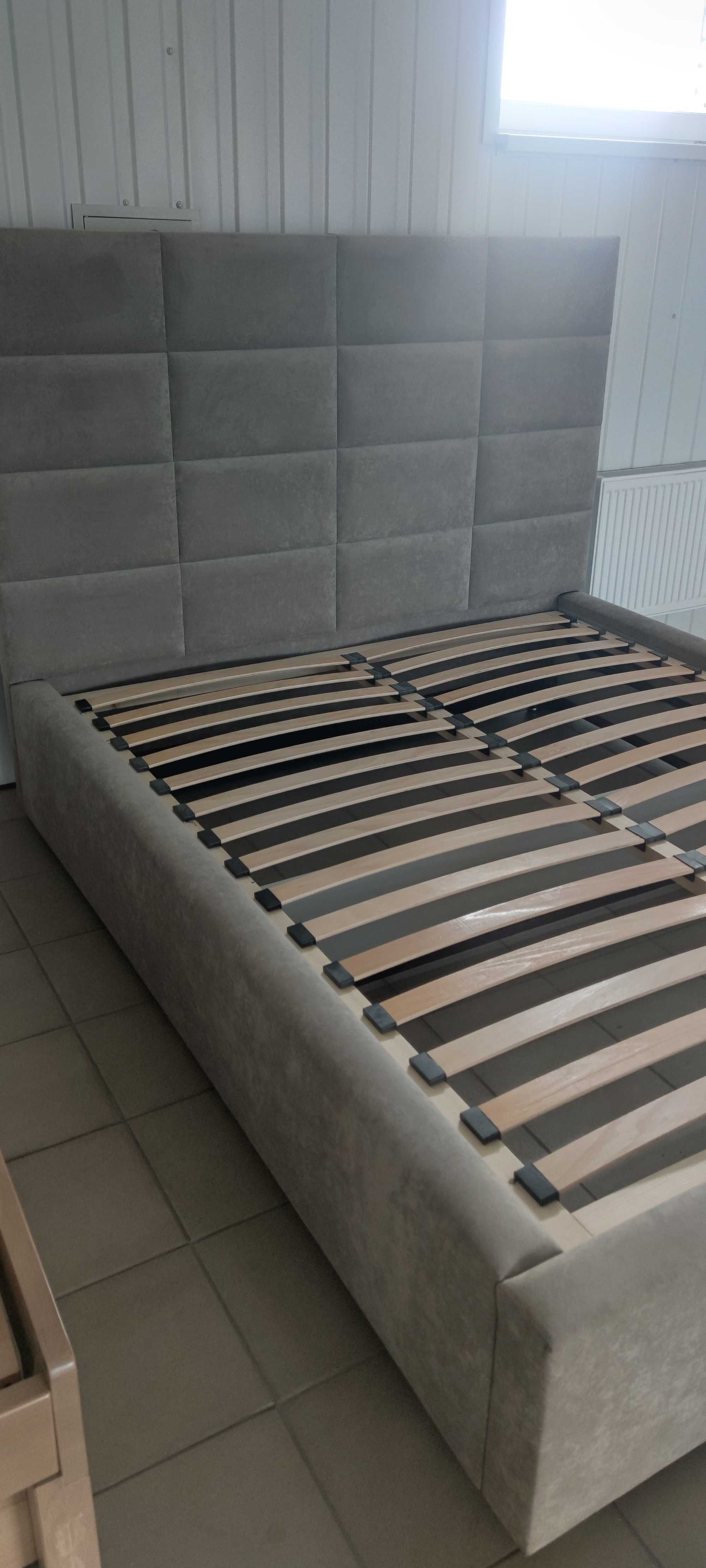 Кровать двуспальная 7800 гр