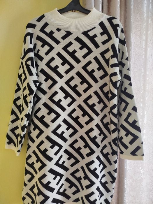 Нарядна туніка для стильної панянки