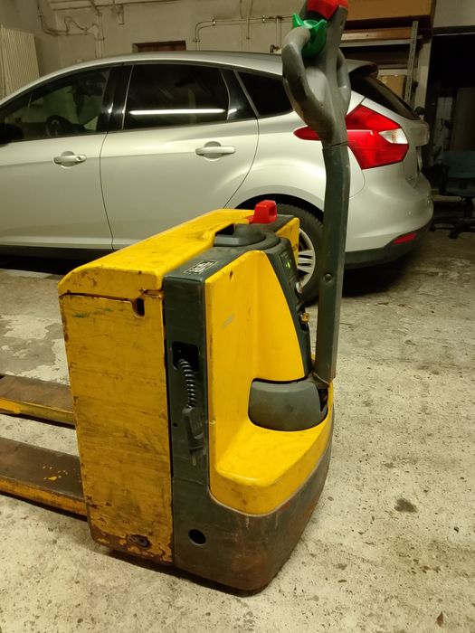 Wózek paletowy JUNGHEINRICH EJE 116 paleciak elektryczny