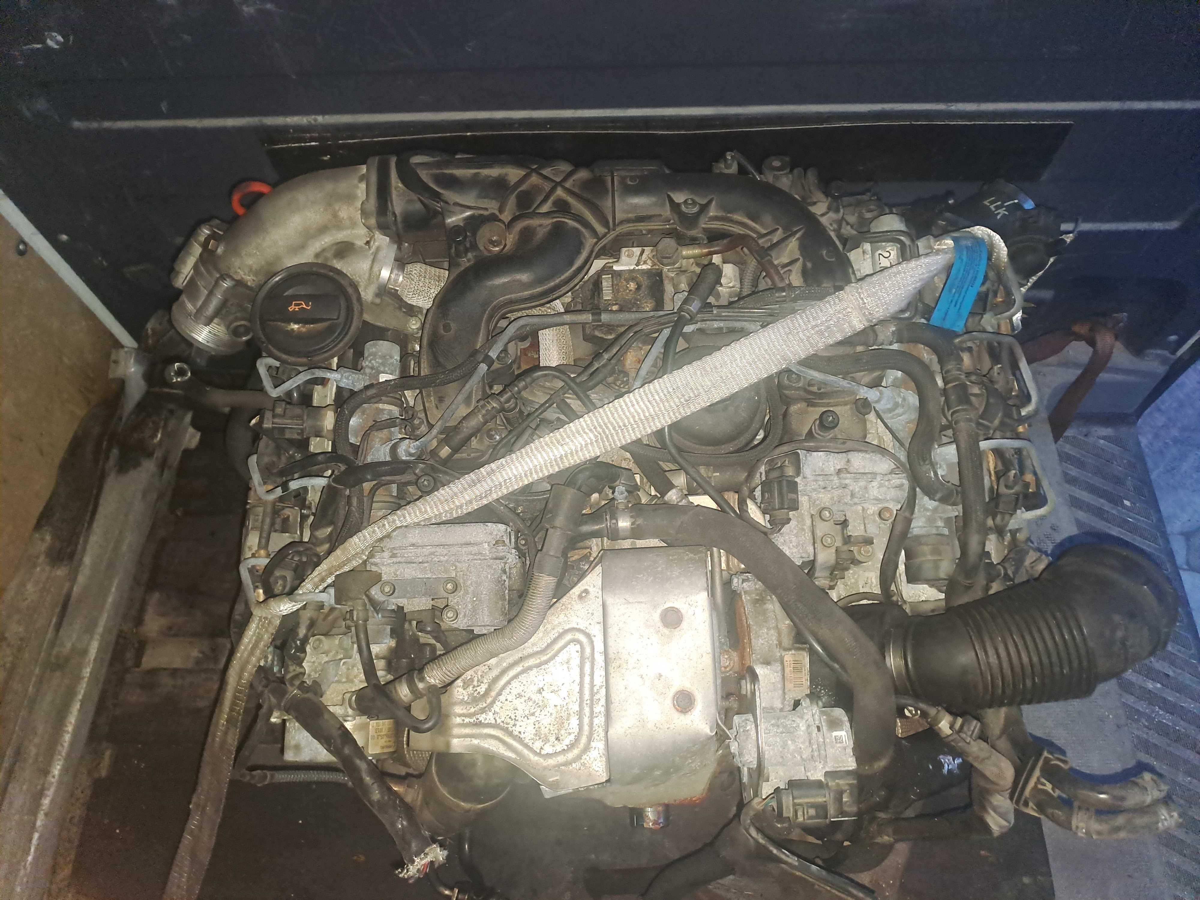 Motor AUDI A6 2.7TDi V6 completo