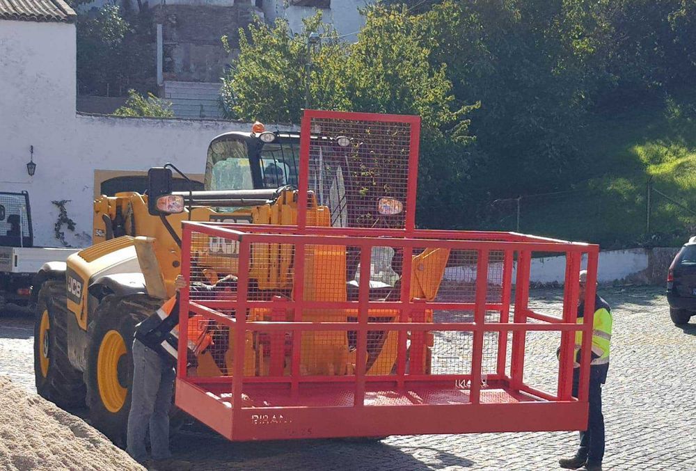 Plataforma p/ manitou ou JCB novas