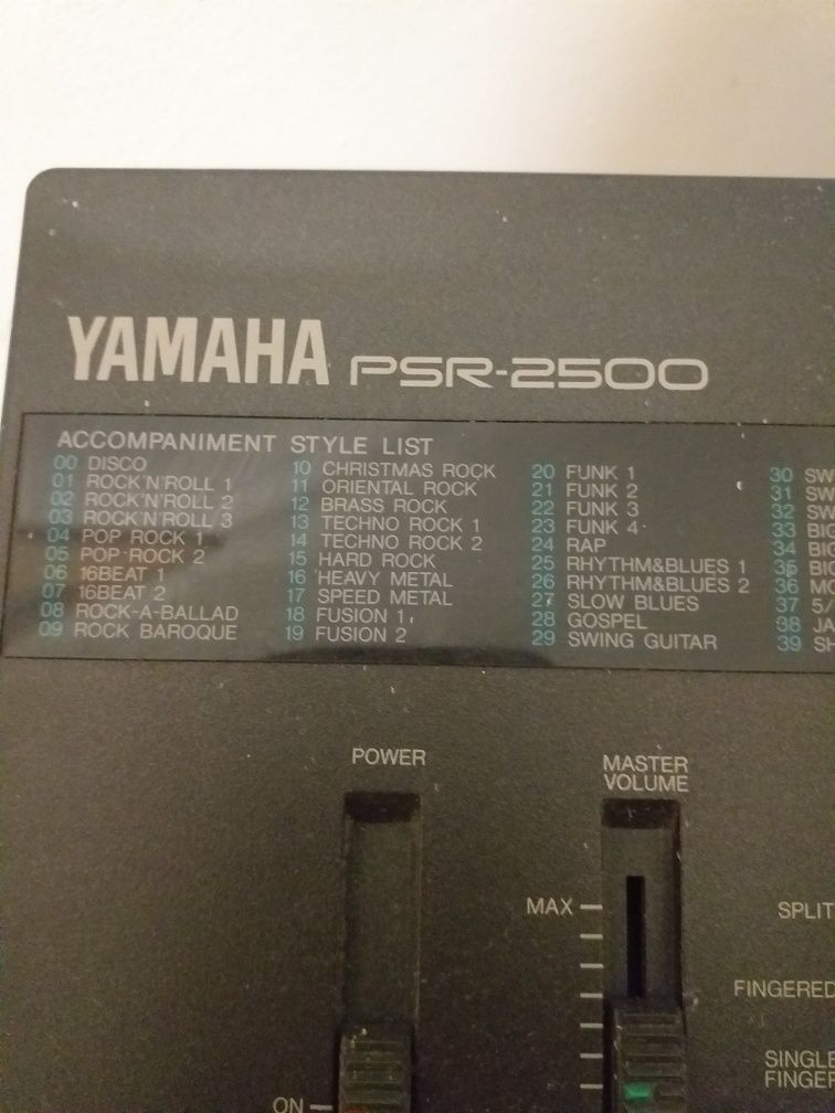 Keyboard Yamaha PSR-2500