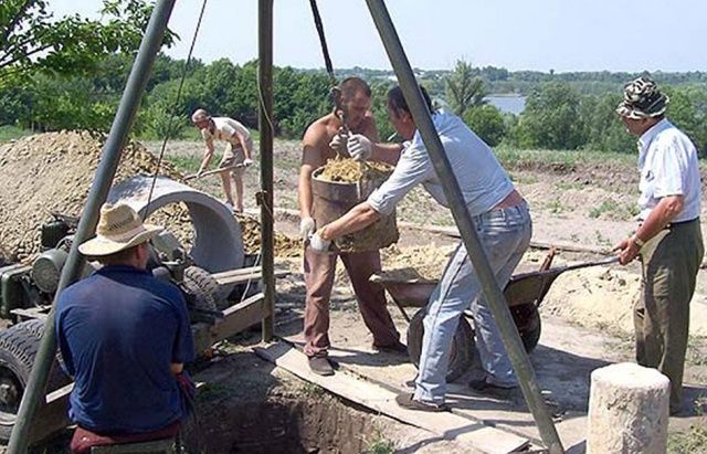 Копаємо криниці колодязь чистка копка  колодец септик скважина