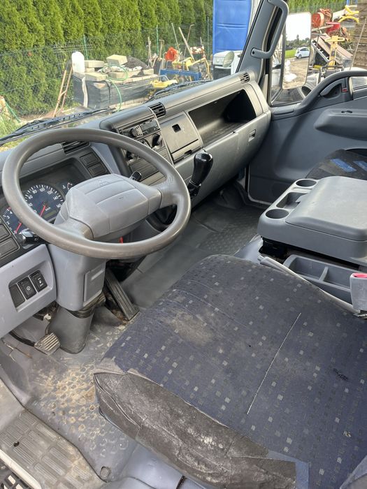 Mitsubishi Canter Fuso 3C13D Brygadówka Hak 3,5 tony