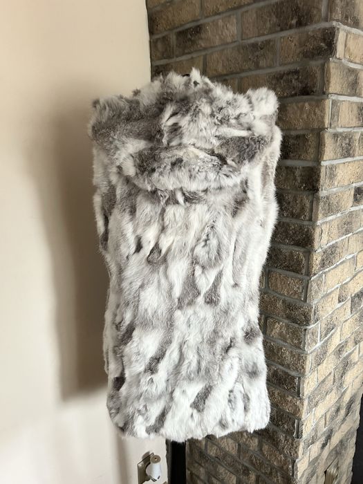 Biała szara gruba ciepła kamizelka futro z królika futro naturalne L