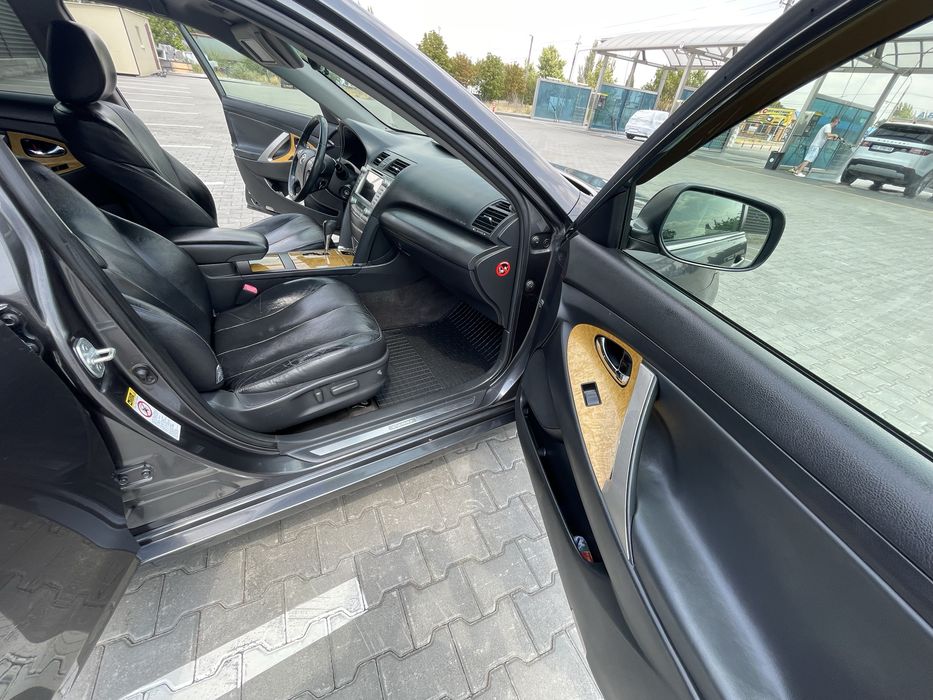 Toyota Camry 2.4 офіційна європейка