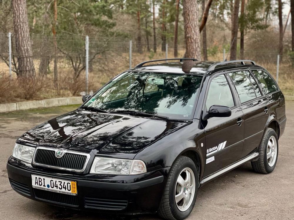 Skoda Octavia Tour