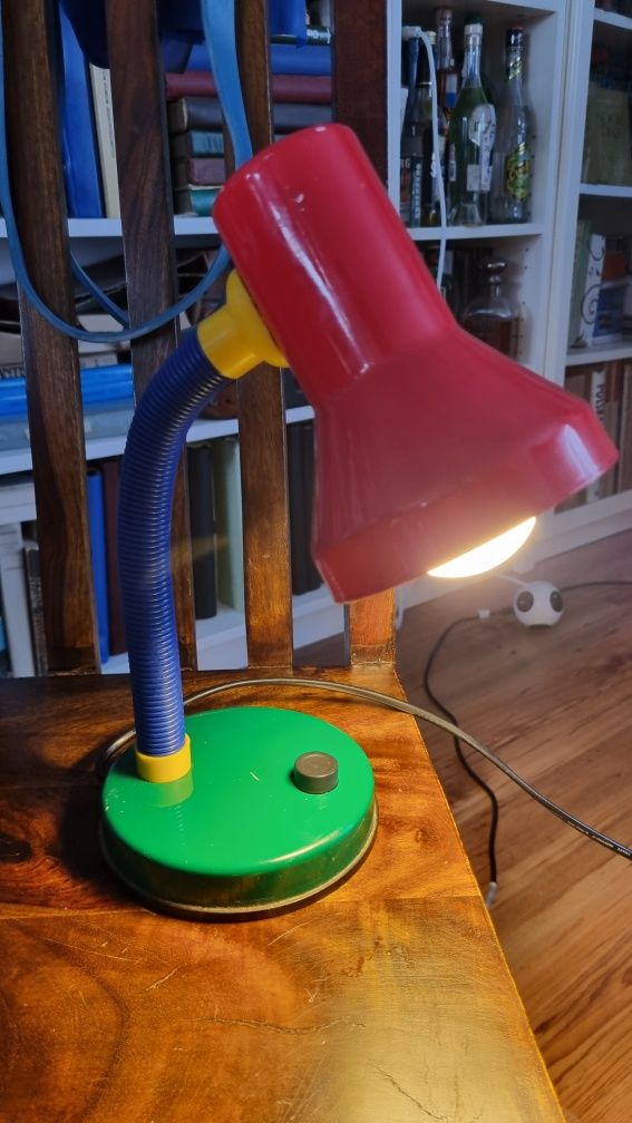 Stara piękna lampka na biurko loft