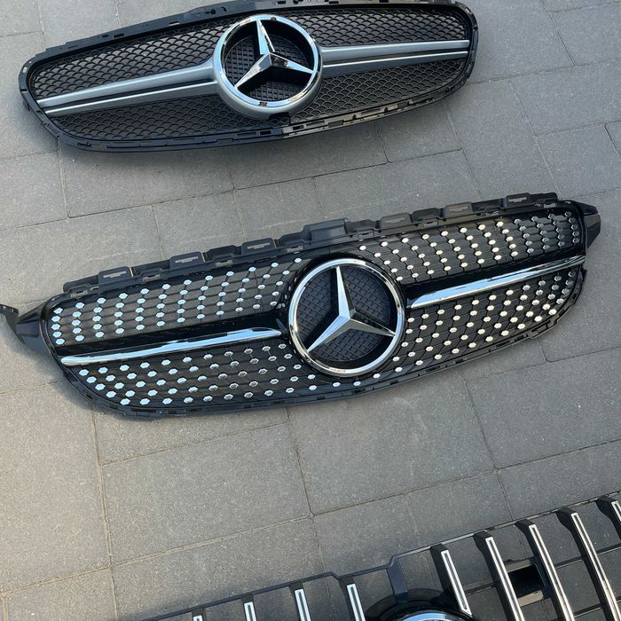 РОЗПРОДАЖА решеток Мерседес Mercedes w176 w177 w203 w204 w205 w211