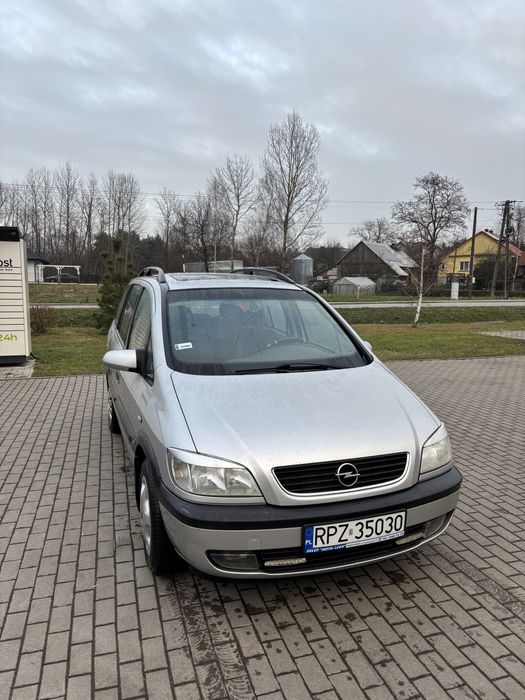 Opel zafira A 1.6