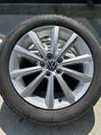 Диски 5x100 R16 Volkswagen Polo Golf 4 Skoda Seat Audi з шинами